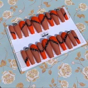 🧵🧡All Stiched up🧡🪡 ONE SIZE FITS ALL